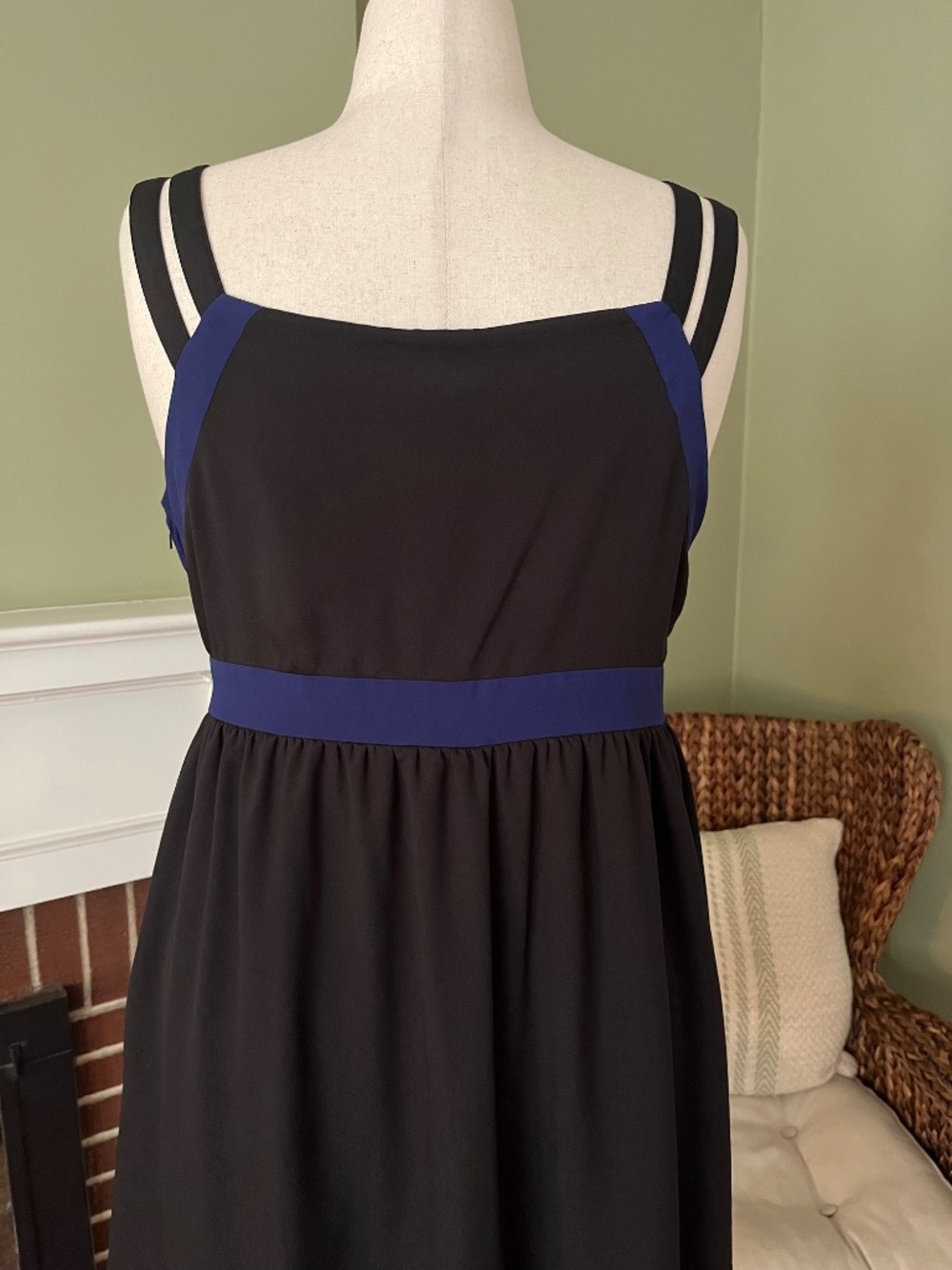 Torrid Black Sapphire Blue Colorblock Fit & Flare Midi Dress - Size 18 - Picture 3 of 8